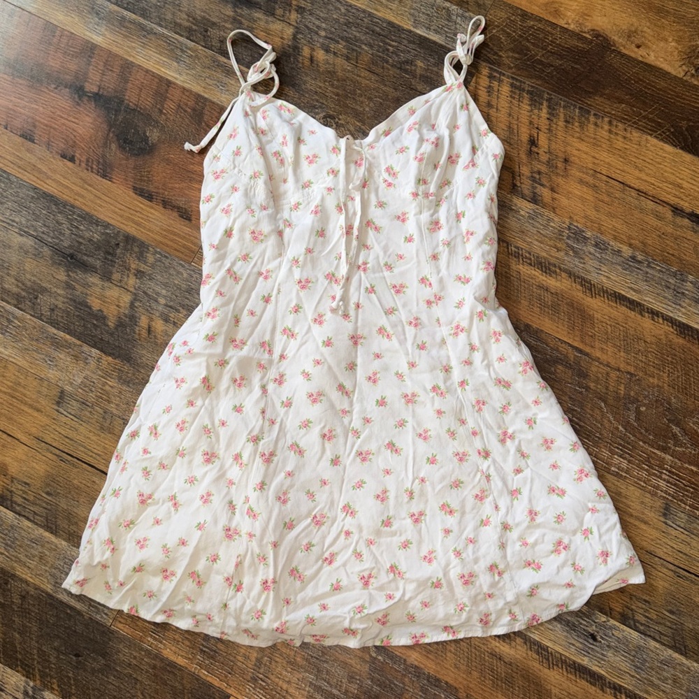 White floral cottagecore dress mini size medium summer spring - Picture 2 of 8